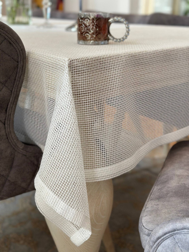 رومیزی تور ترک سفید شایندار