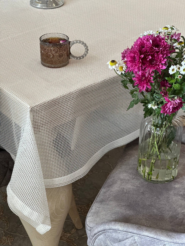 رومیزی تور ترک مناسب برای مراسم و ضیافتهای رسمی