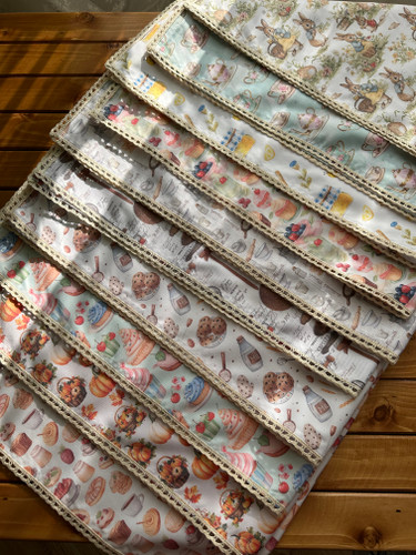 سفره های فانتزی پارچه ای ضدلک ابعاد ۱۰۰ در ۷۰ در صورت لکه شدن با سفید کننده لکه رو از بین ببرید رنگ پارچه ثابته