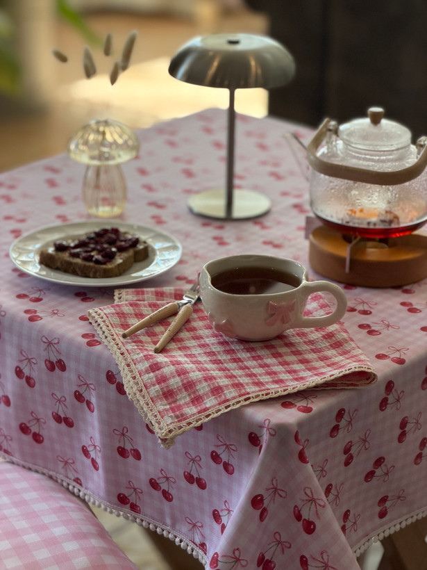 رومیزی گیلاس_ضدلک